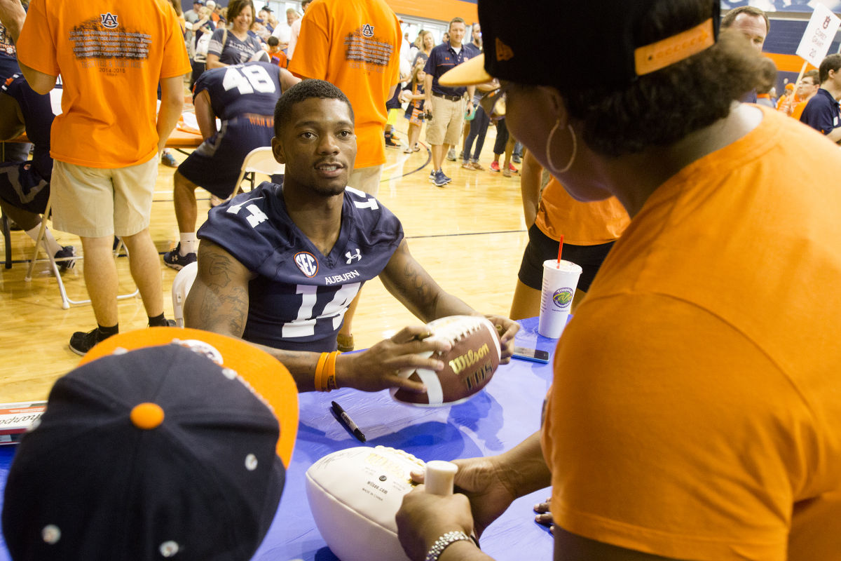 Auburn Fan Day 2014